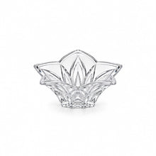 Small Clear Flower-Shaped Decorative Serving Bowl – Elegant Petal Design, 6" x 6" x 2.25"