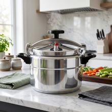 Heavy-Duty Aluminum Pressure Cooker with Safety Lock Lid - 7L