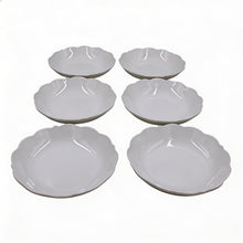 Set of 6 - Minimalist White Scalloped Ceramic Plate - 8.46" x 1.38"