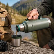 El Adham 1.9 L Stainless Steel Vacuum Flask with Handle and Cup, Green