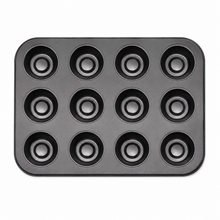 12-Cavity Round Muffin & Cupcake Pan, 14 x 10.5 x 1 in