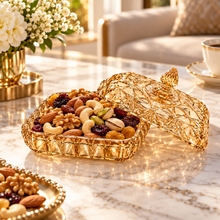 Luxury Light Amber Cut-Pattern Covered Serving Dish with Decorative Lid – 10" Square