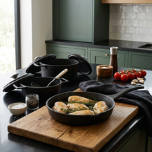 Lavonni 5 Piece Black Cast-Iron Cookware Set with Frying Pan