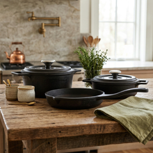 Lavonni 5 Piece Black Cast-Iron Cookware Set with Frying Pan