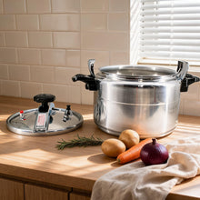 Heavy-Duty Aluminum Pressure Cooker - 11L
